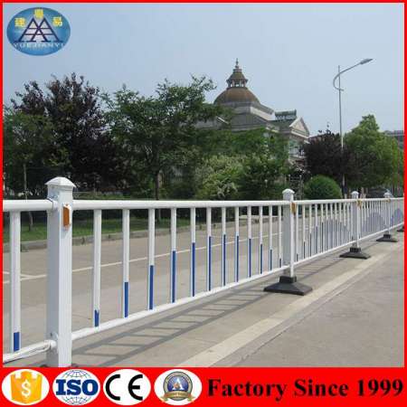 China Barrier Manufacturer Highway Anti-Glare Steel Traffic Barrier